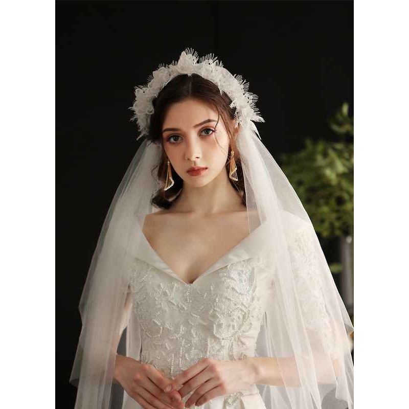 One-tier Cut Edge Fingertip Bridal Veils With Lace